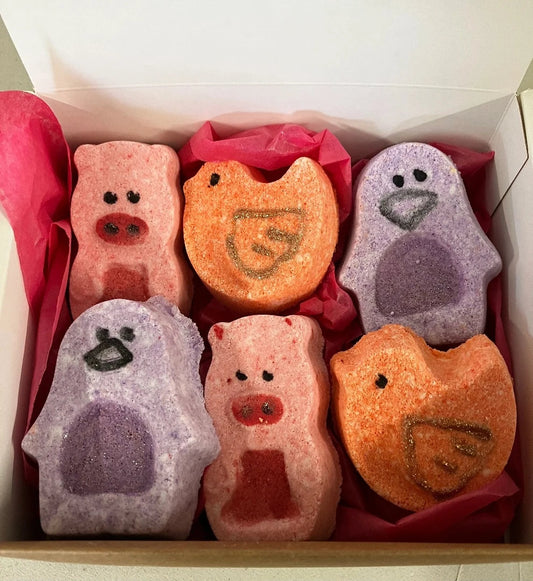 Animal Crackers Bath Bombs in an Eco-Kraft Brown Gift Box with Paper Ribbon, 6 Animal Bath Bombs