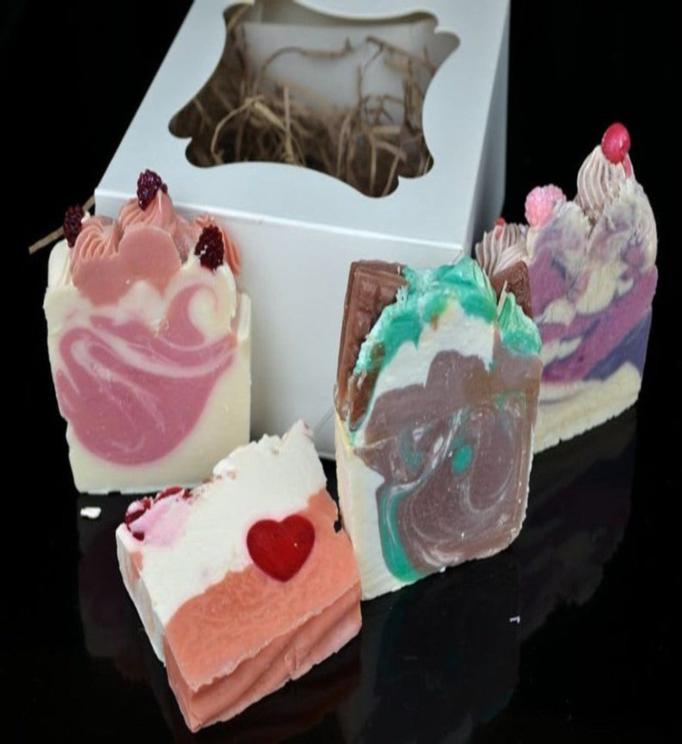 Pick and Mix Soap and Bath Bomb Gift Box 4 for £15 in a Gift Box