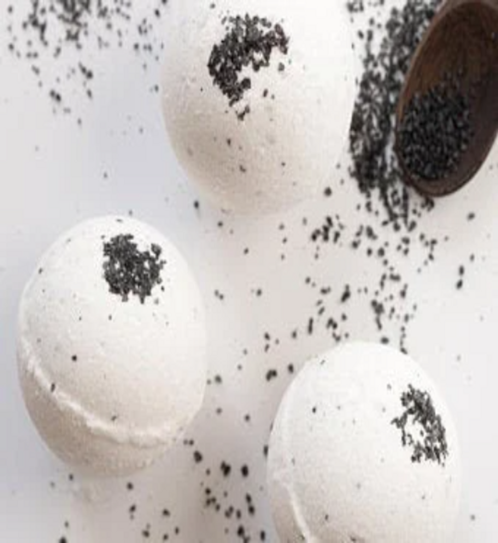 Sandalwood and Patchouli Herbal Hemp Bath Bombs with Nourishing Salts and Clay